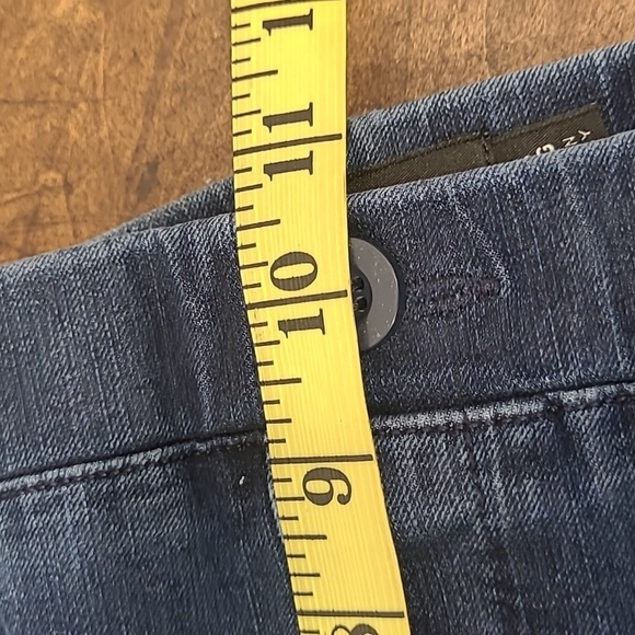 Betabrand Jeans Women's sz 2X Long Pull On Straight Leg Mid Rise Denim Jeans - Picture 9 of 10